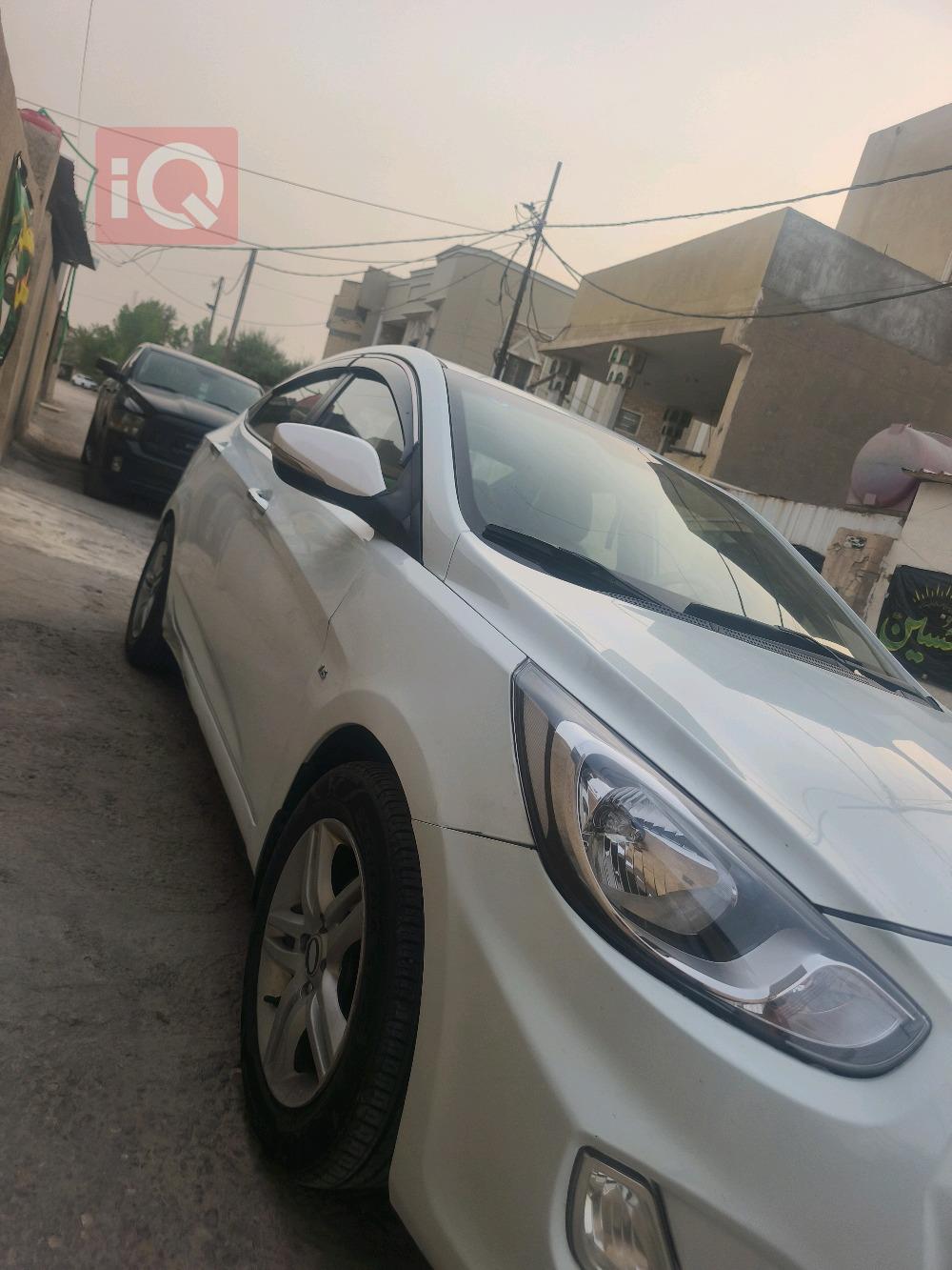 Hyundai Accent